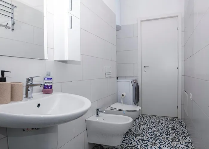 Via Albania - New Bazaar דירה *