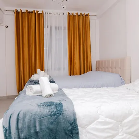 Lägenhet Via Albania - New Bazaar